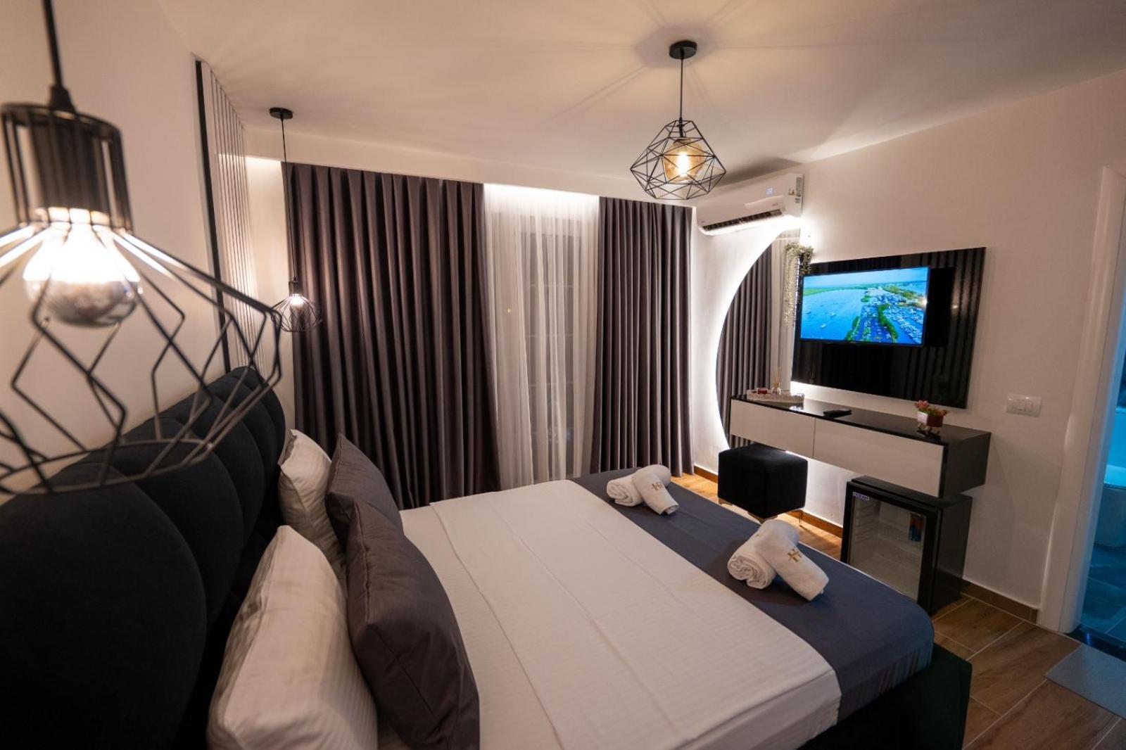 Crown Hf Ksamil Apartamento Exterior foto