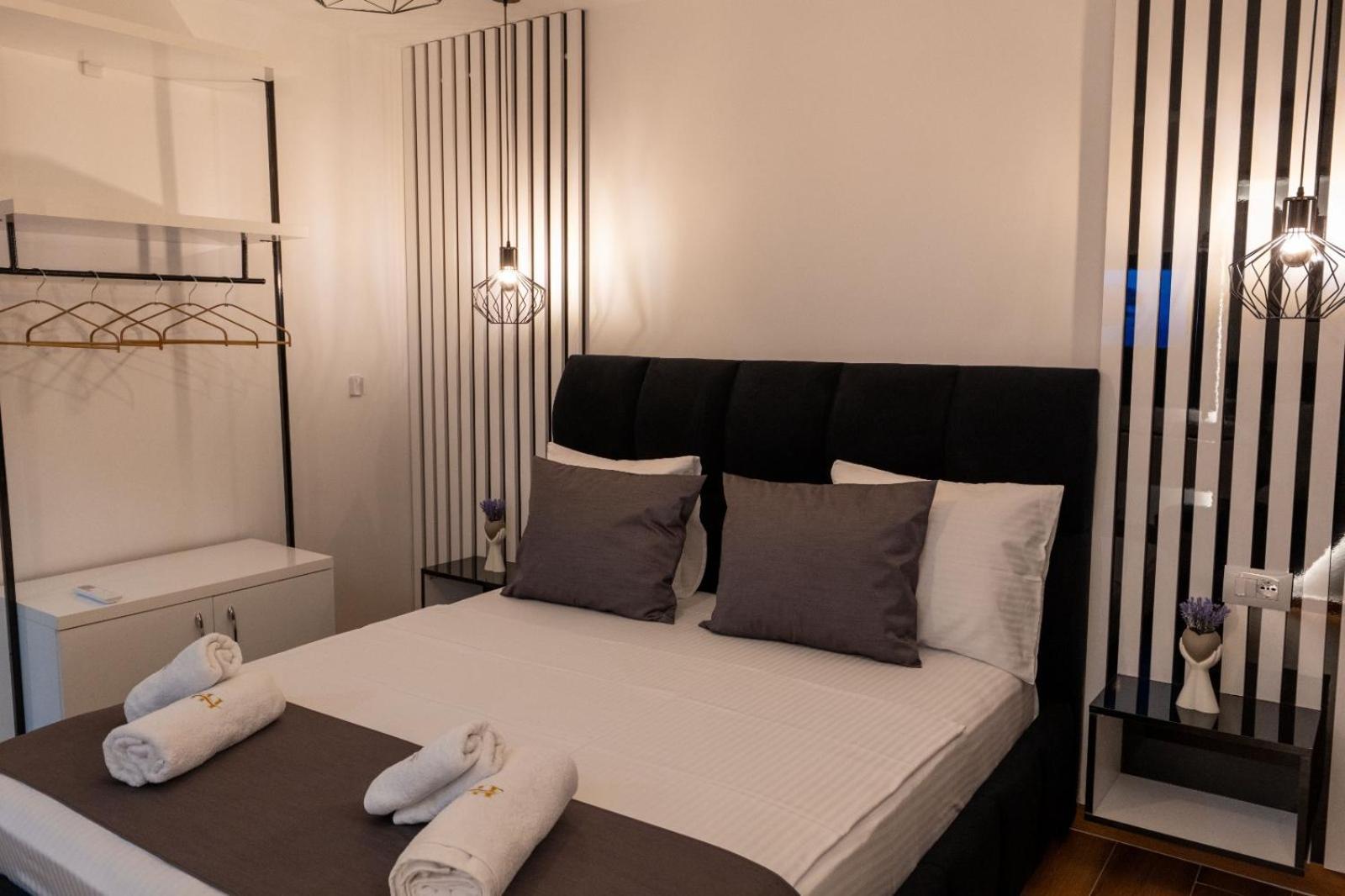 Crown Hf Ksamil Apartamento Exterior foto