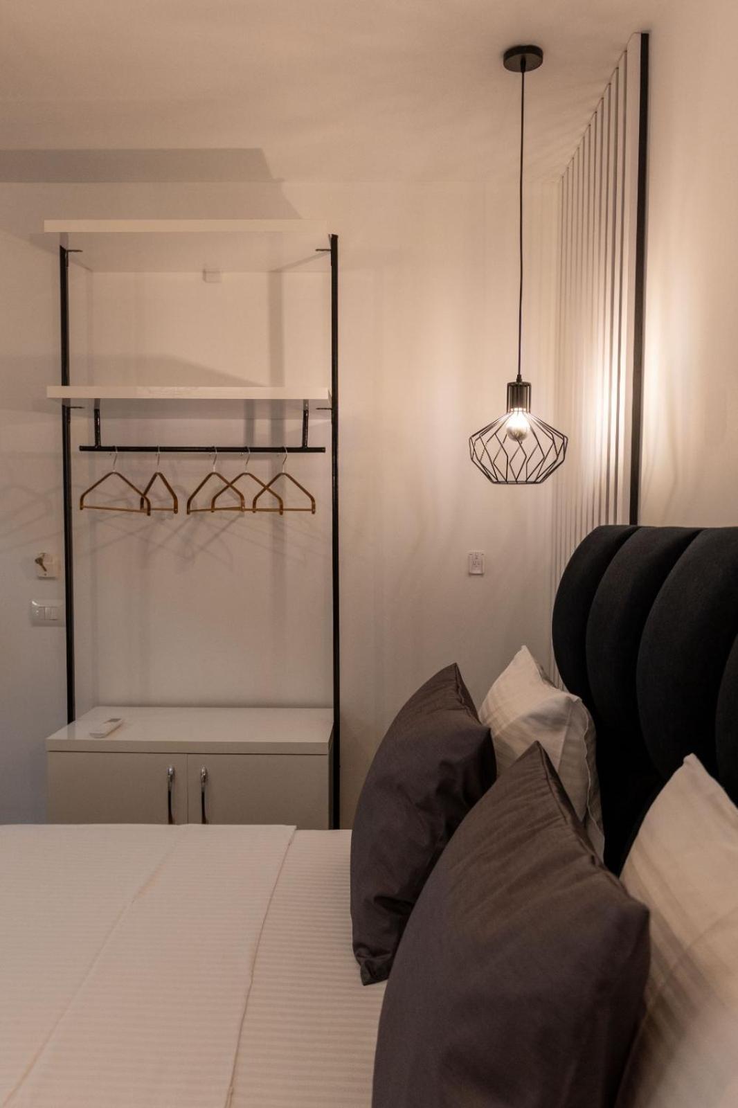Crown Hf Ksamil Apartamento Exterior foto