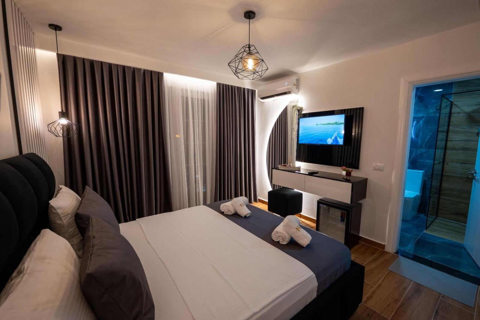 Crown Hf Ksamil Apartamento Exterior foto