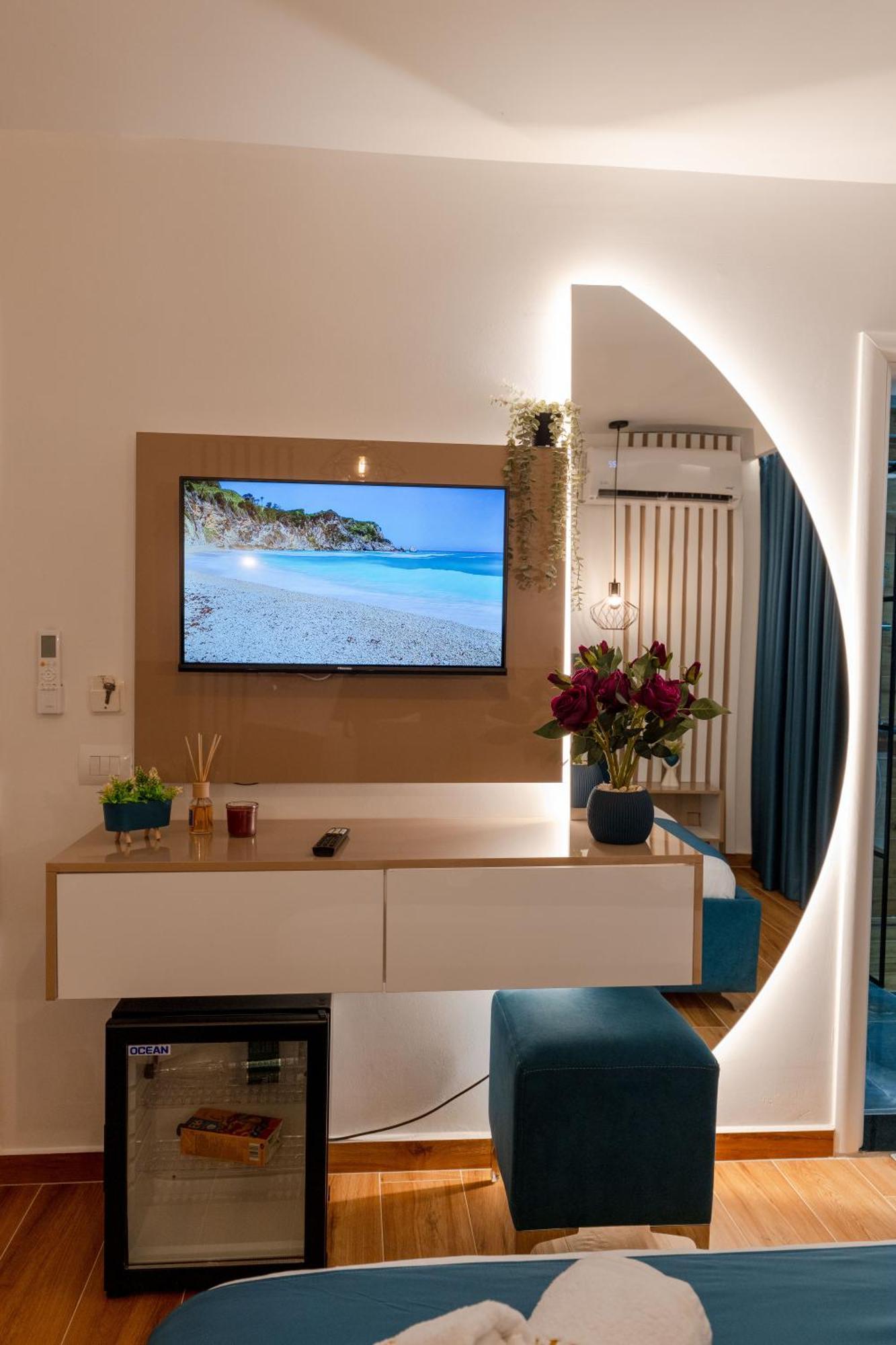 Crown Hf Ksamil Apartamento Exterior foto